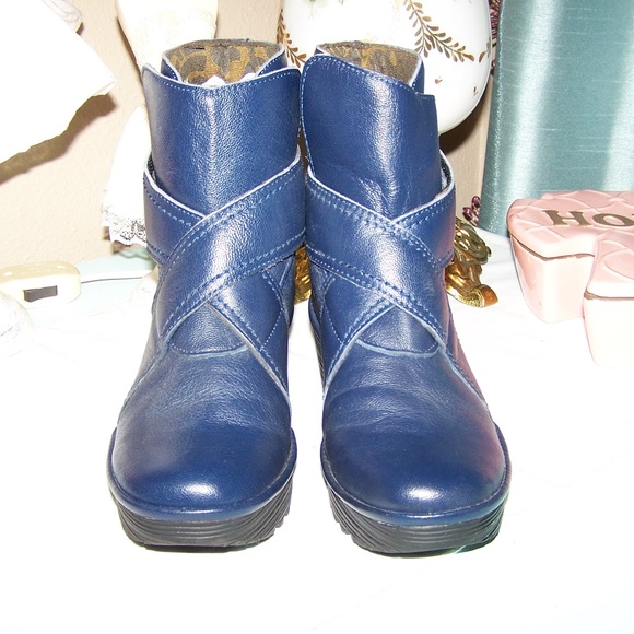 navy fly london boots